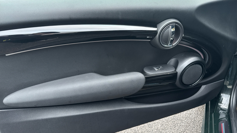 MINI Hatchback 2.0 John Cooper Works Premium 3dr Auto Petrol Hatchback